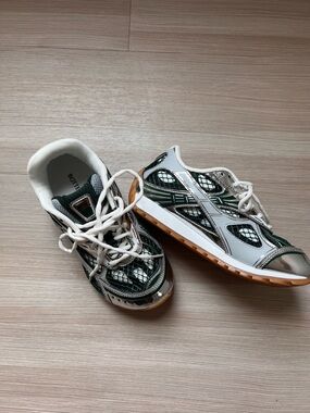 Kids Metallic Green Lace-Up Sneakers